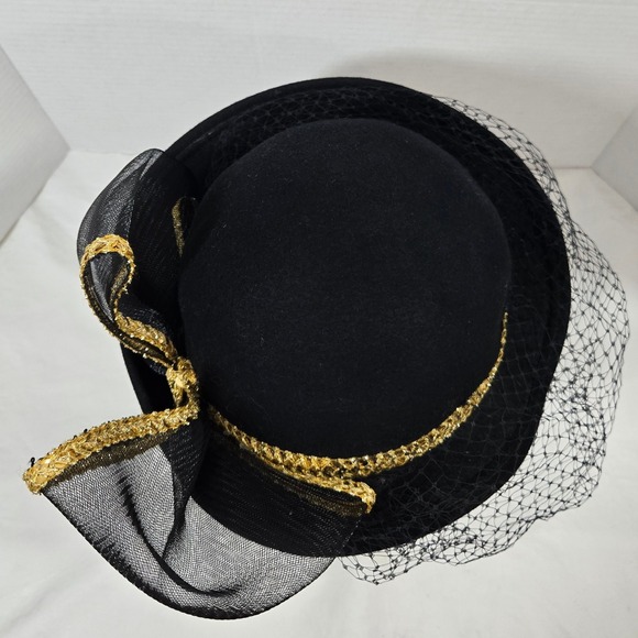 Vintage Mr Charles Black Wool Hat Gold‎ Bow Birdcage Veil Church Derby USA Made main image 11